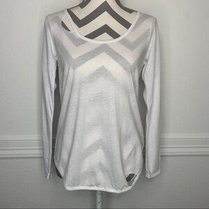 Chaser White Distressed Long Sleeve Tee Size S